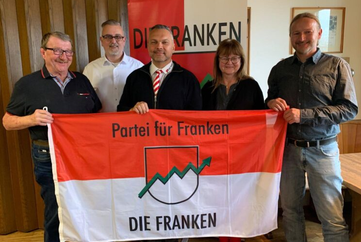 DIE FRANKEN bestätigen Andreas Brandl als Parteivorsitzenden